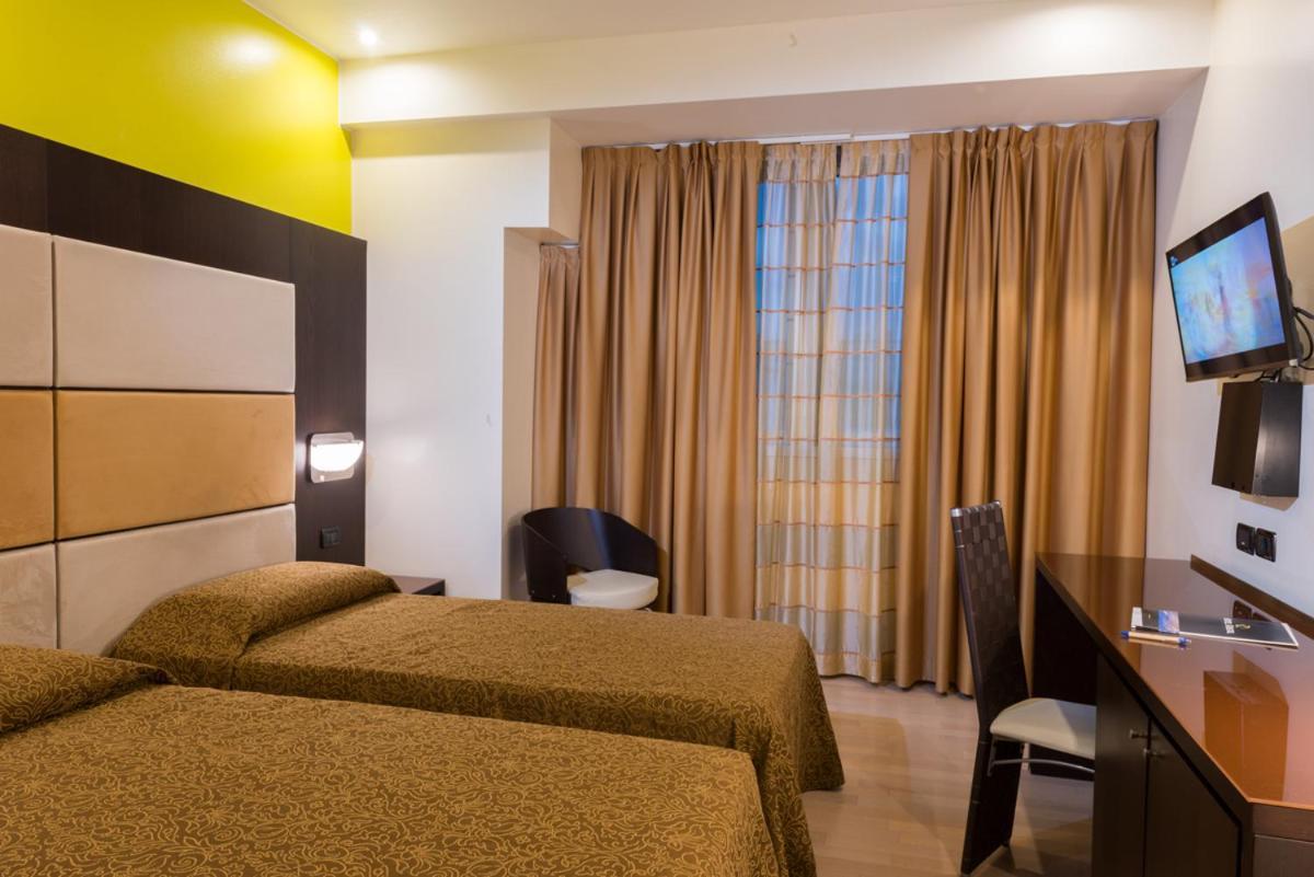 Hotel Kristal 3 Stelle Superior Zane Luaran gambar