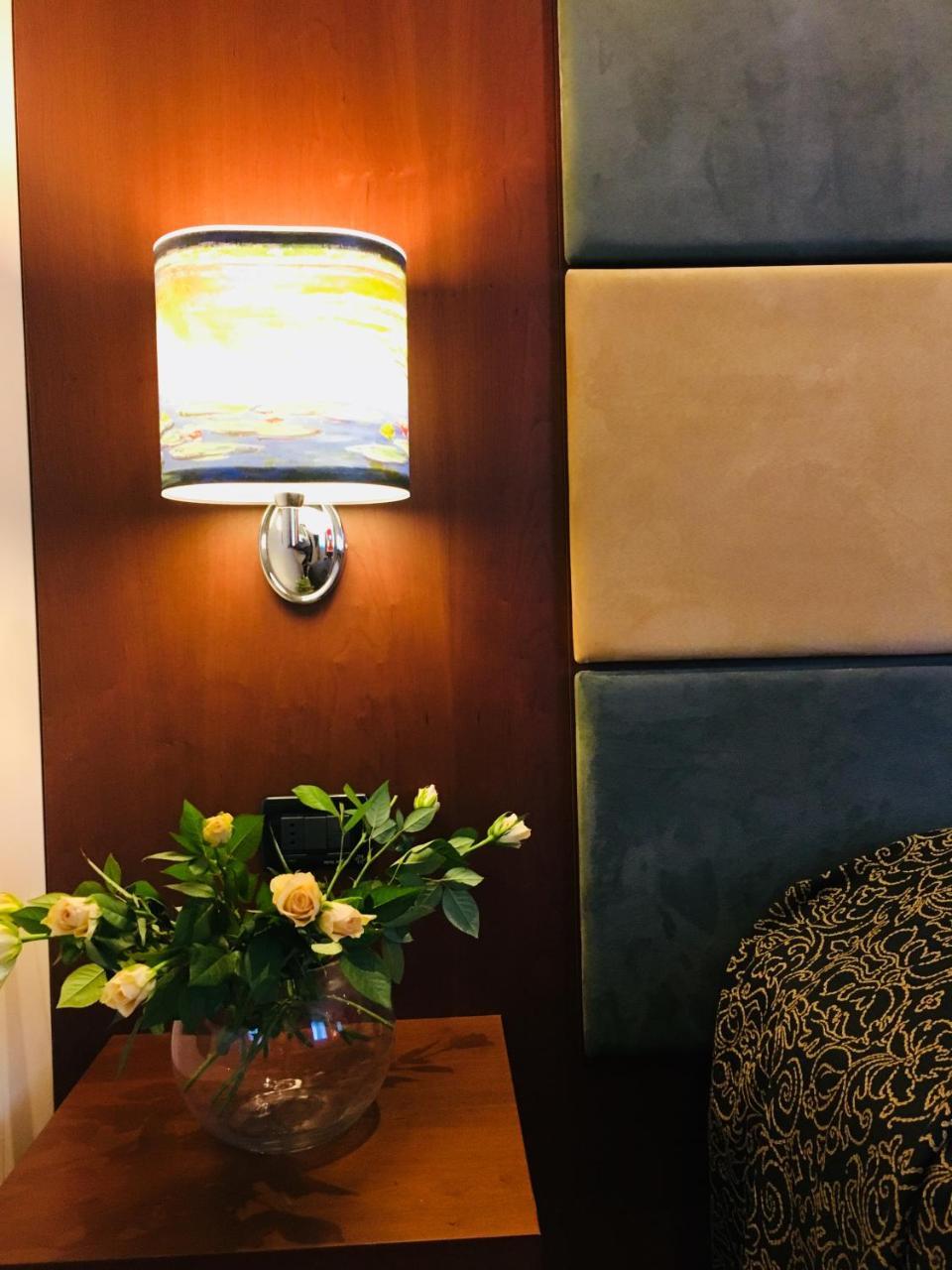 Hotel Kristal 3 Stelle Superior Zane Luaran gambar