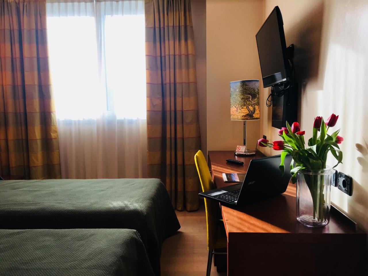 Hotel Kristal 3 Stelle Superior Zane Luaran gambar